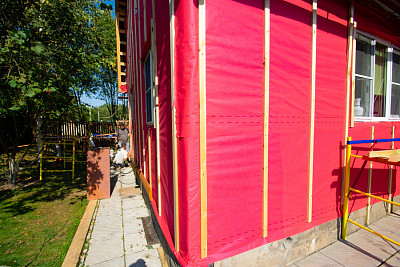 Ветрозащита стен каркасного дома: полный гид об изоляции 