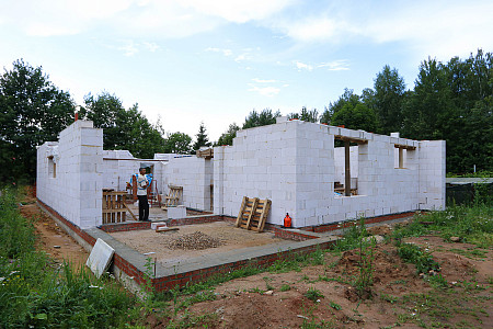 Одноэтажный дом из газобетона 10х11 проект Сбыслав