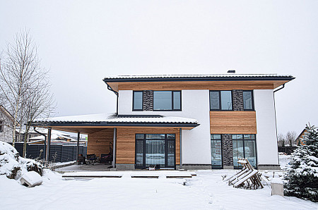 Двухэтажный дом из газобетона 15х15 проект Верислав