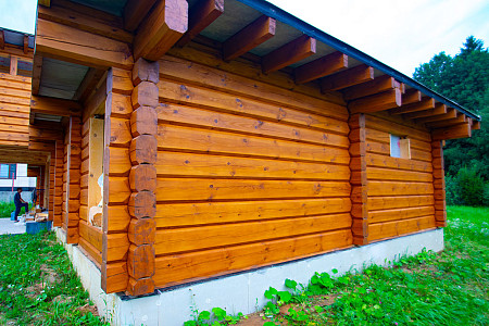 Полутораэтажный дом шале из бруса 9х9 с котельной Млада