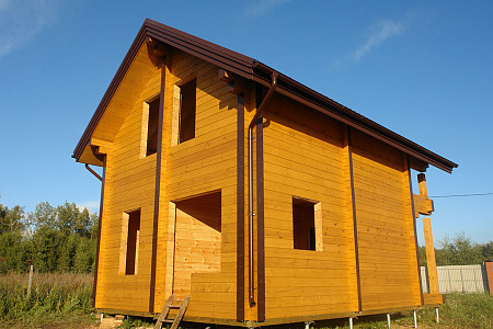 Одноэтажный дом из бруса шале 8х11 с котельной Чипрана