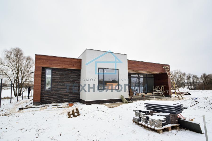 Одноэтажный дом с плоской кровлей